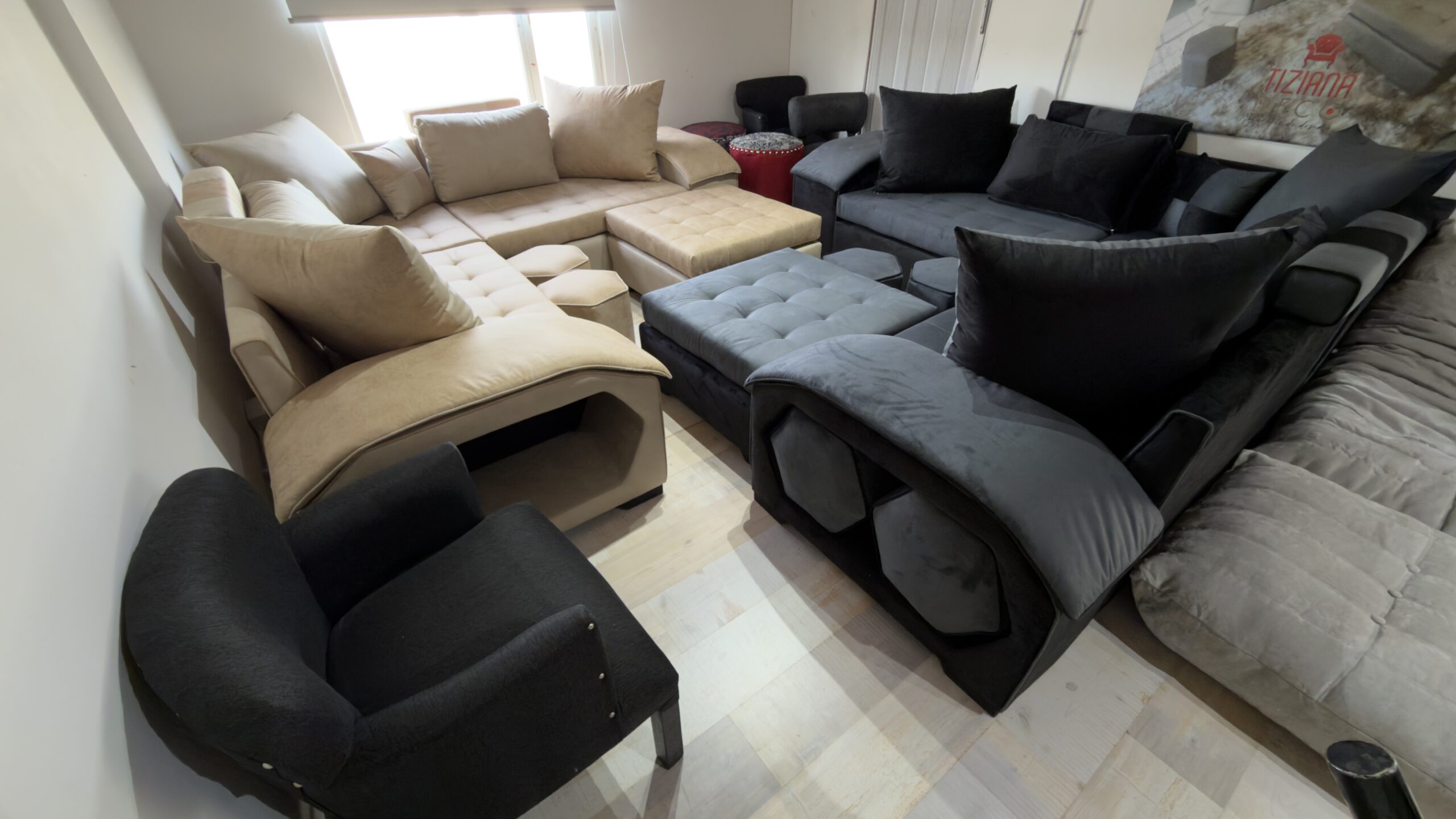 Showroom Tiziana Deco — showroom
